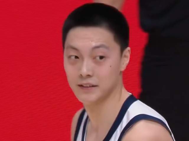 廣東4分力克北控！薩姆納38+9，胡明軒關(guān)鍵三分，薩林杰轟27+10+6