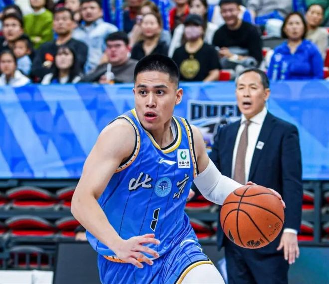 北京輸球揪出最大毒瘤！他上場17分鐘，投籃5中0，下滑太嚴(yán)重了