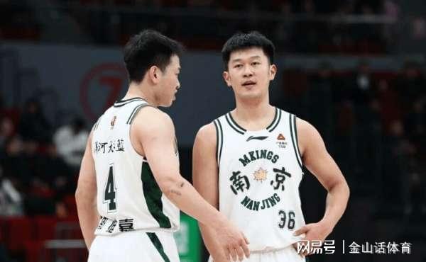 難得！三分6中5砍17分，正負(fù)值+19，CBA“鐵匠”，終于吃了回餃子