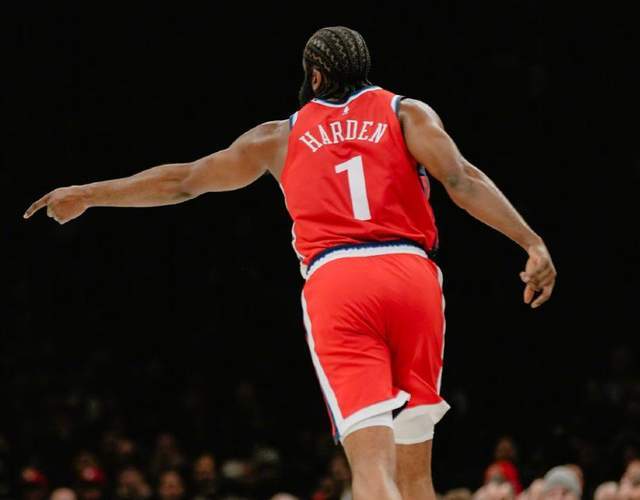 9勝2負(fù)！快船聯(lián)盟第一，泰倫盧預(yù)言成真，科林斯25+7也成全明星了