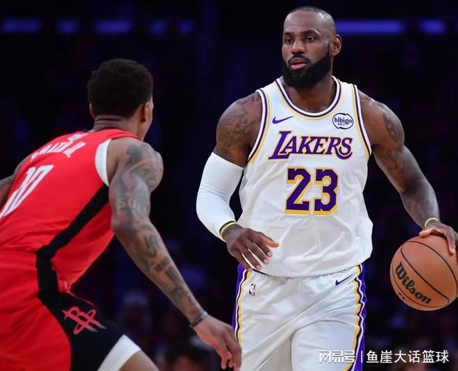 湖人三大败因出炉，东契奇毫无借口！老詹扭头就走，一人不配首发