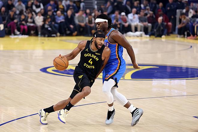 面對(duì)勇士打出攻守兼?zhèn)涞谋憩F(xiàn)！雷霆側(cè)翼大閘能否找回自己的手感？