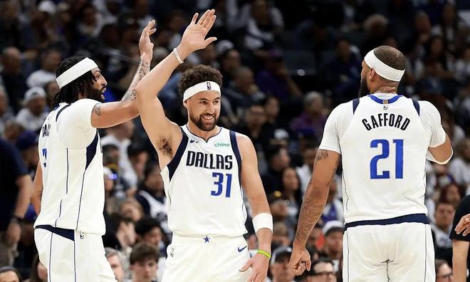 狂送6連敗！奪冠熱門倒下，一手好牌打得稀爛，哈登成了最大輸家