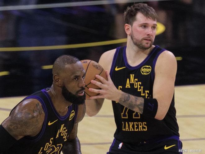 某助教：老詹不适配东契奇现在的打法，他下赛季可以考虑加盟勇士