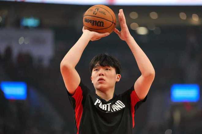 杨瀚森连续5场DNP！开拓者遭东部第一双杀 杜伦26+10夏普25分