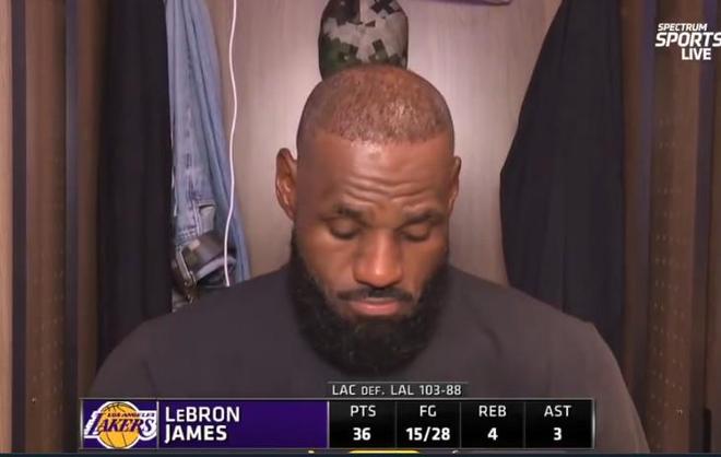 犯规比湖人19-23快船，詹姆斯：裁判吹罚毫无一致性，就是这样