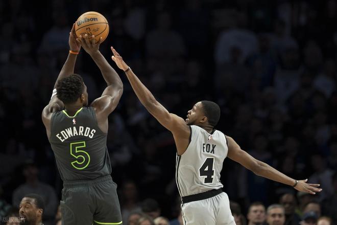 亞歷山大29+5+8無緣今日最佳球員！因?yàn)橥?5+6+10再贏杜蘭特！