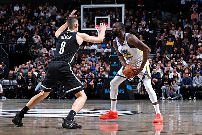 状态这么差该打替补就应该去打替补！勇士还是太给格林面子了？