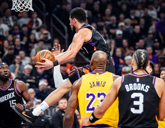 湖人24分惨败太阳，詹姆斯23分独木难支！湖人一战暴露三个问题