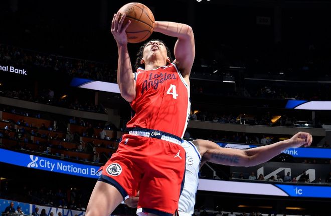 狀態起伏波動也是很正常的事情，快船還得繼續信任這位鋒線新秀？