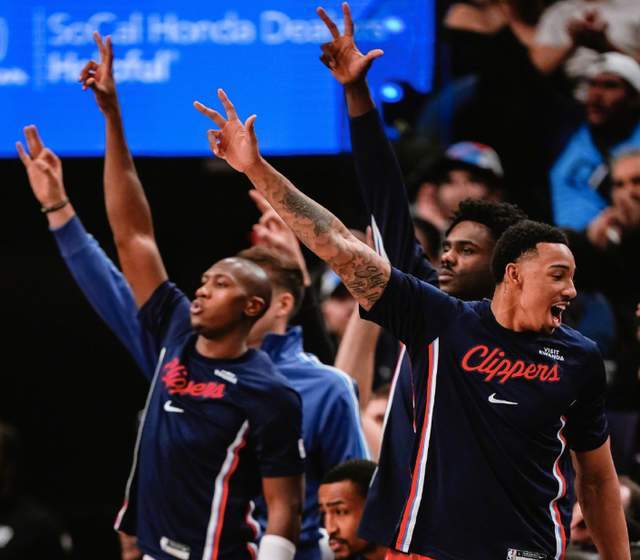 6連勝距離附加賽僅1.5場(chǎng)！快船強(qiáng)勢(shì)復(fù)蘇，哈登小卡喜獲新幫手