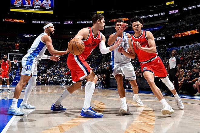 盧指導欽點的交易？快船內線新援爛成這樣了還能留在輪換陣容中？