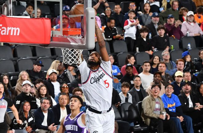 復(fù)出后的狀態(tài)相當(dāng)不錯，鋒線大將對于快船的重要性依然相當(dāng)突出？