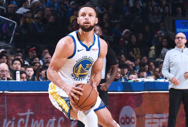 库里26000分里程碑勇士力克独行侠 浓眉伤退弗拉格27+6+5