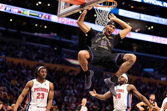 至少態(tài)度相當(dāng)強(qiáng)硬！湖人替補(bǔ)中鋒倒是在場上制造了一些威脅？