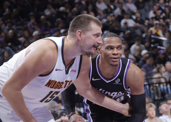 意外輸2分，尷尬輸3分！奪冠熱門暴露短板，真需要威少回歸救場了