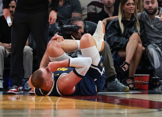 四位首发倒下，阵容快凑不齐！NBA豪门倒下，这是抛弃威少的代价