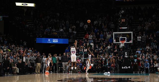 埃奇库姆：本想卡着计时器出手 不过进球才是最重要的