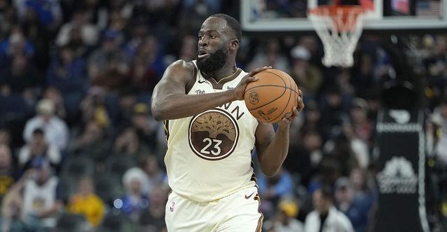 Spears：追梦对每晚都要防比他重20多公斤的中锋感到郁闷