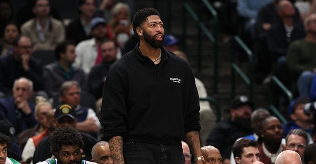 曝獨(dú)行俠會與戴維斯團(tuán)隊共同商討 是否在賽季中推進(jìn)交易