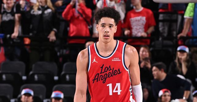 盧指導(dǎo)：尼德豪澤真正對(duì)比賽產(chǎn)生了影響 帶著很強(qiáng)的比賽能量