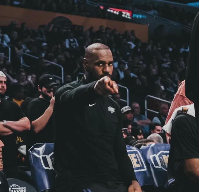 湖人徹底推倒重來！全部離隊！那詹姆斯...