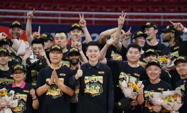 辽宁男篮离队8球员去向:2人退役,1人有下家,2人西班牙深造