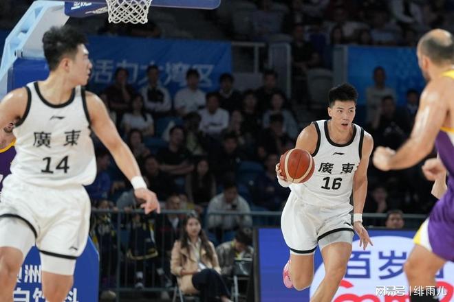 半支國家隊馳援杜鋒！廣東隊12名國手全部到位，奪冠沒懸念了！