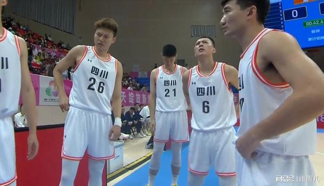 狂逼廣東隊打遼寧！四川大勝上海鎖定小組第一，王博坐收漁人之利