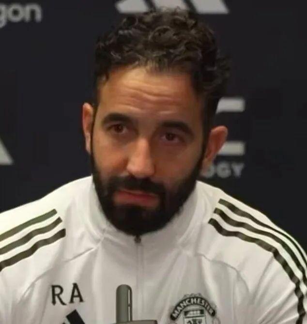 目標是歐冠資格？阿莫林：先贏下下一場比賽吧；德里赫特：我認為曼聯(lián)這樣的俱樂部應該參與到歐冠賽事