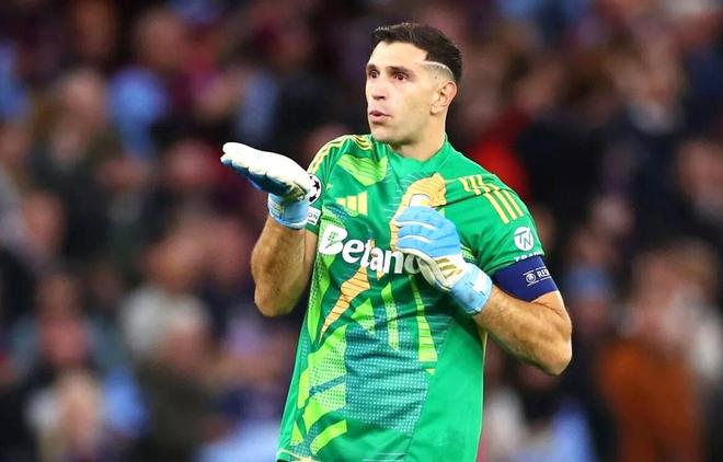 從5輪不勝到9輪8勝，大馬丁踢瘋了！維拉4-3，埃梅里沖上英超第三