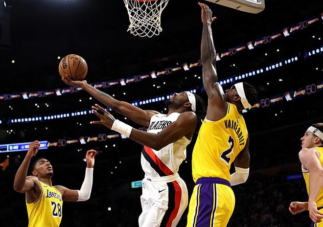 面对湖人继续强势表现!开拓者锋线大将似乎已经不是垃圾合同了?