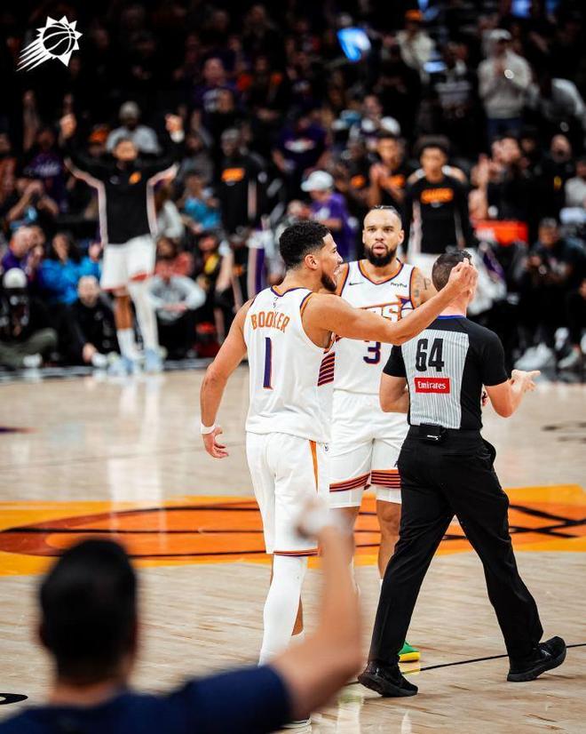 22分逆轉(zhuǎn)！老鷹3人25+終結(jié)太陽(yáng)5連勝 狄龍34+6布克27+7