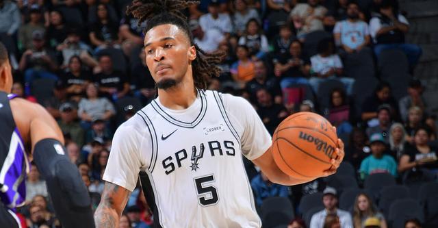 Shams：卡斯爾遭遇左髖屈肌拉傷 將在1-2周后接受復(fù)查