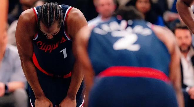 拒绝重建！3核心都不卖，想靠角色球员翻盘 这队管理层已彻底疯了