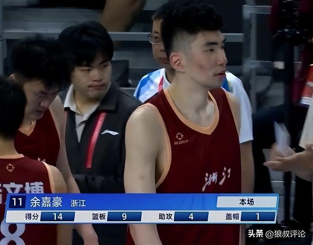 四川爆冷不敌浙江引热议！余嘉豪留洋获盛赞 丁指导不愧小诸葛