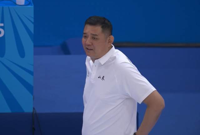 8勇士出击输17分！辽宁遭首败，张陈治锋空砍2双，巩晓彬不讲情面