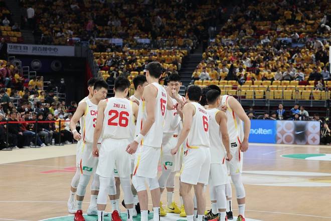 中国男篮vs韩国二番战时间已定！CCTV5直播，这2人是赢球的关键