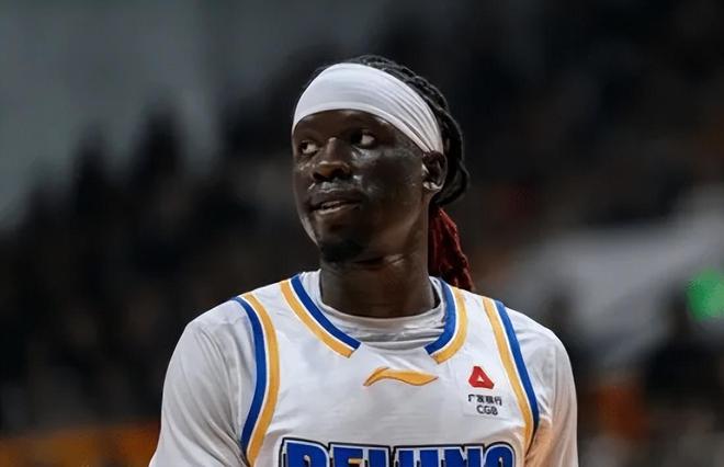 北京2将打成乐子了！范子铭面对三阵仍铁，莫兰特刷分仍无担当！