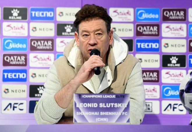 斯卢茨基：遗憾没能将机会转化为进球，对比赛的质量感到满意