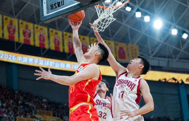 CBA官宣揭幕战收视率：央视创5年新高超2700万人 抖音5001万