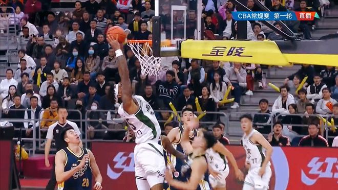 郭昊文砍42分！郭士强惊艳见证，杜锋仰天长叹：豪华广东逼入绝境