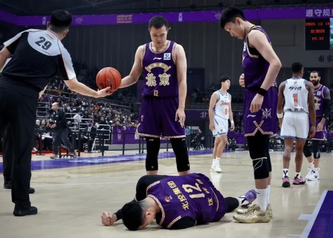 沈梓捷最新伤情出炉！CBA第一阶段报销，张庆鹏有苦难言