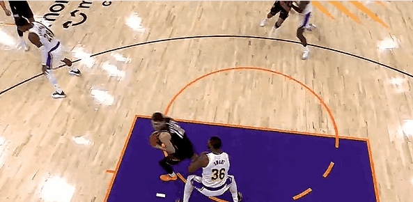 狄龙3分准绝杀遭驱逐，詹姆斯罚球反绝杀！太刺激太丑陋了！