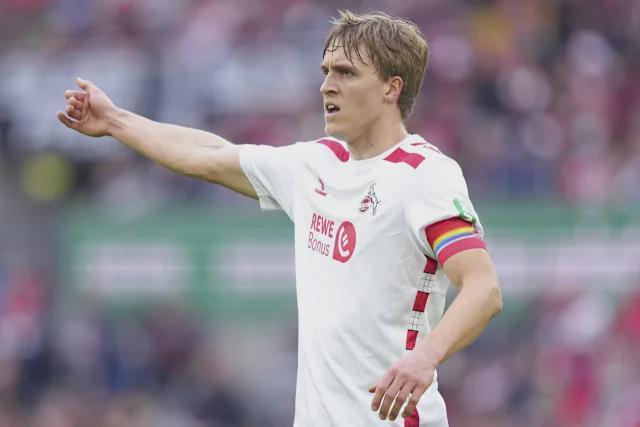 德媒:科隆后卫许伯斯膝盖严重受伤,大概率缺阵数月