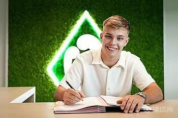 德天空：门兴和海登海姆有意不莱梅21岁前锋科克-托普