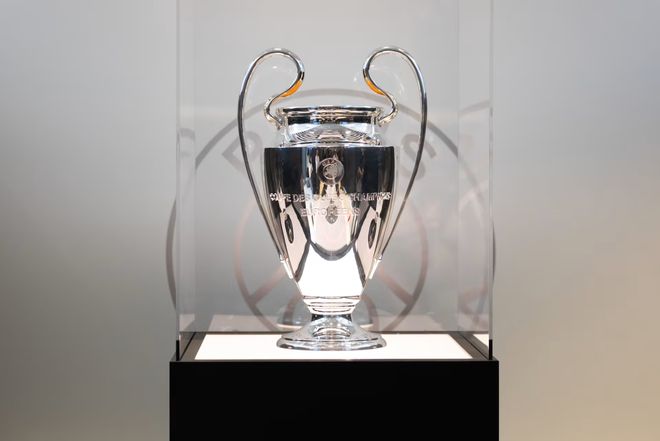 巴黎官方：25賽季歐冠獎杯，從本輪開始在主場多個區(qū)域展示