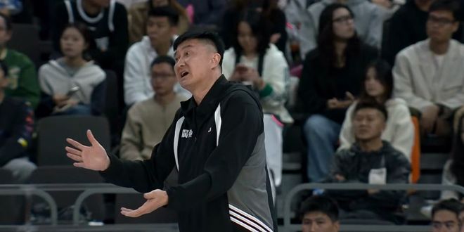 四大中鋒干不過一個陶漢林！兵多將廣僅贏山東16分，杜鋒慘遭打臉