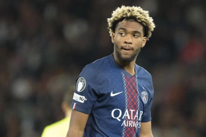 由于規(guī)則限制無法踢歐洲青年聯(lián)賽，姆巴耶重回巴黎一線隊(duì)訓(xùn)練