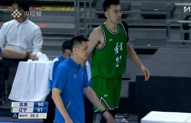 笑噴!李曉旭:楊鳴指導(dǎo)一直逼我練不讓退役!楊導(dǎo)偷笑:二哥說啥都對